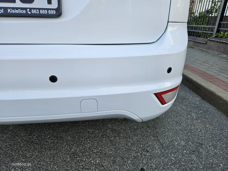 Ford Focus II 19