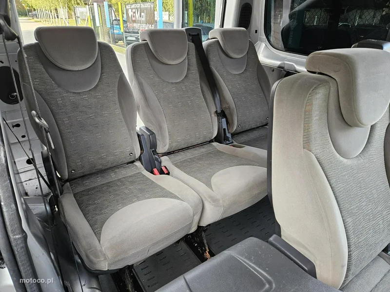 Peugeot Expert 13