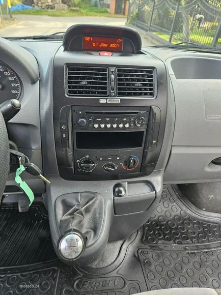Peugeot Expert 16