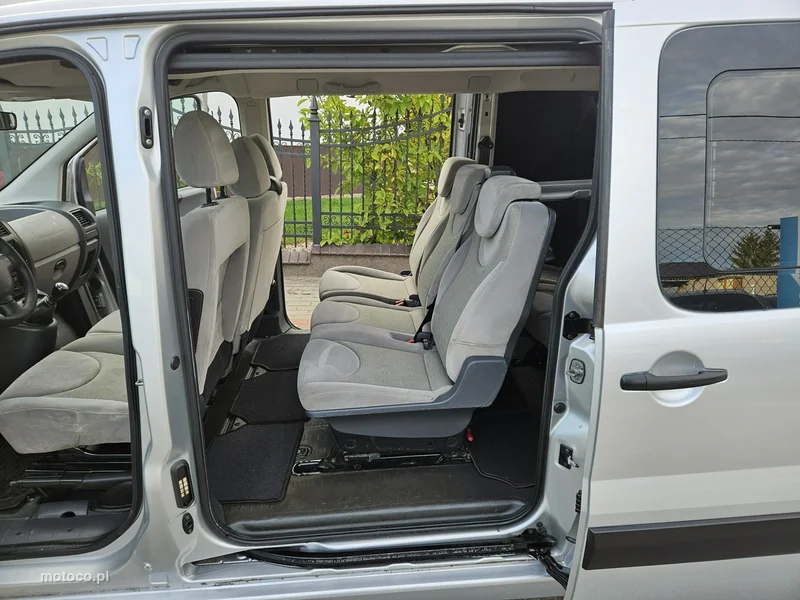 Peugeot Expert 9
