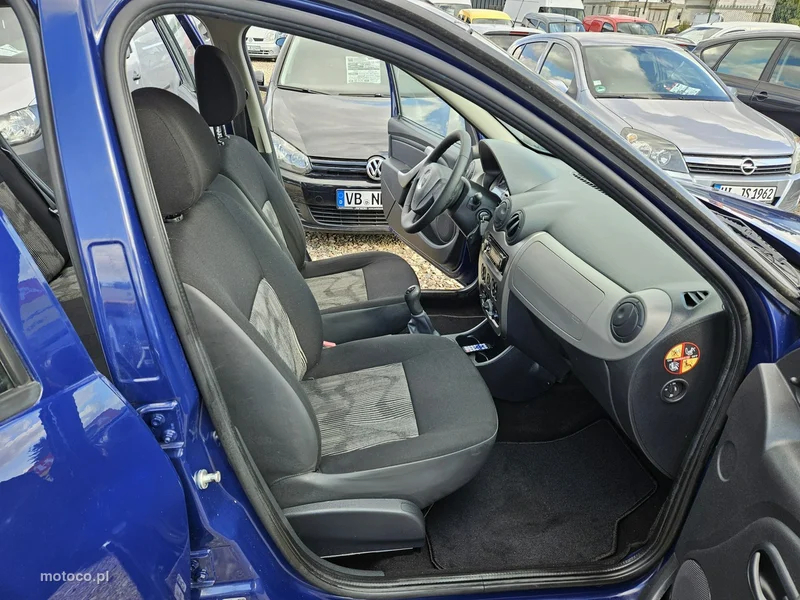 Dacia Sandero 10