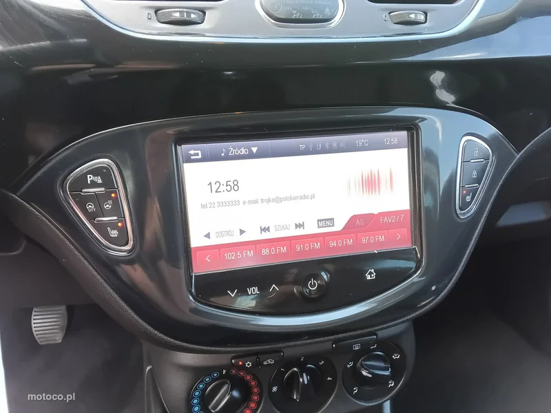 Opel Corsa E 17