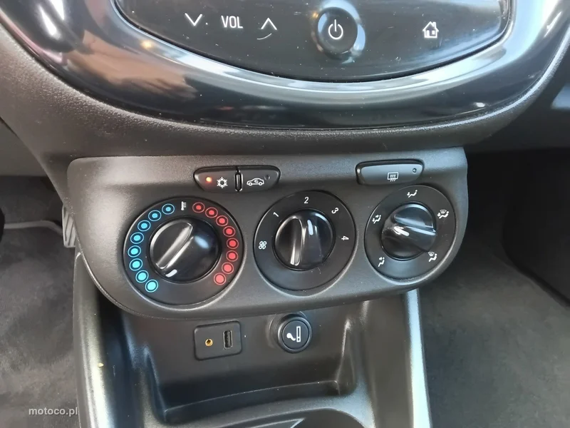 Opel Corsa E 18