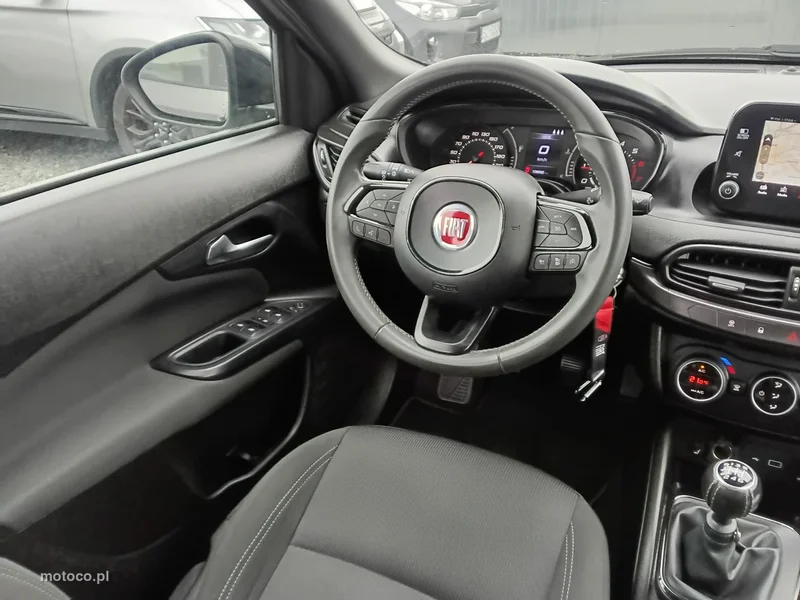 Fiat Tipo 12