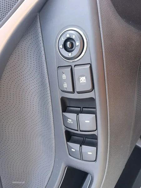 Hyundai Elantra 18