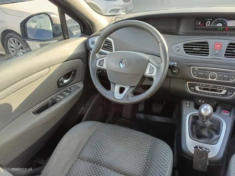 Renault Scenic III 12