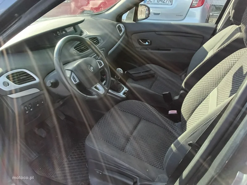 Renault Scenic III 10