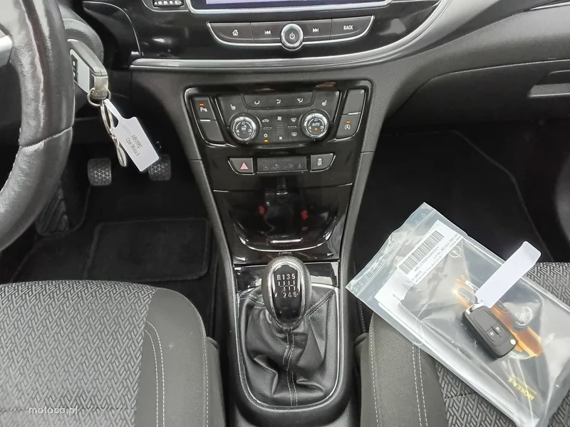 Opel Mokka X 16