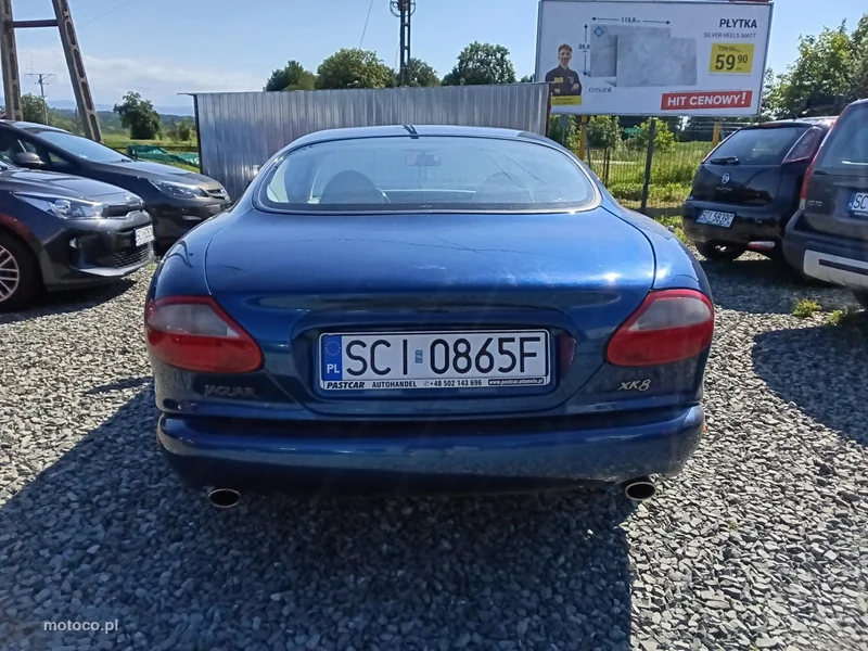Jaguar XK8 5