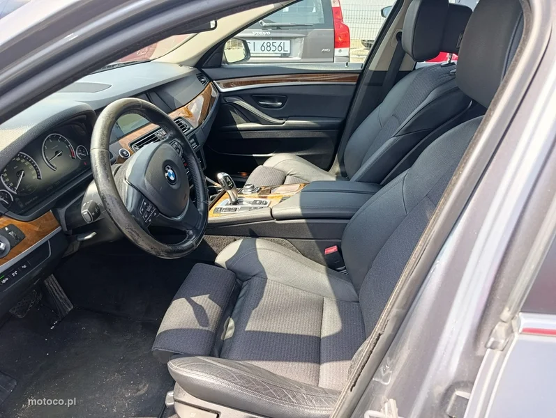 BMW Seria 5 F10 530 11
