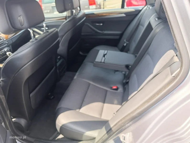 BMW Seria 5 F10 530 12