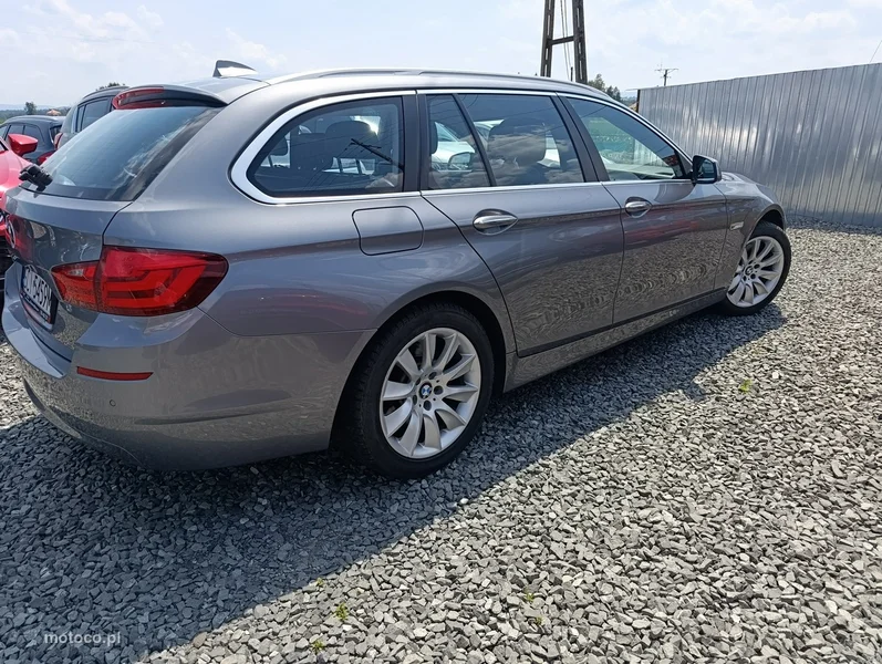 BMW Seria 5 F10 530 7