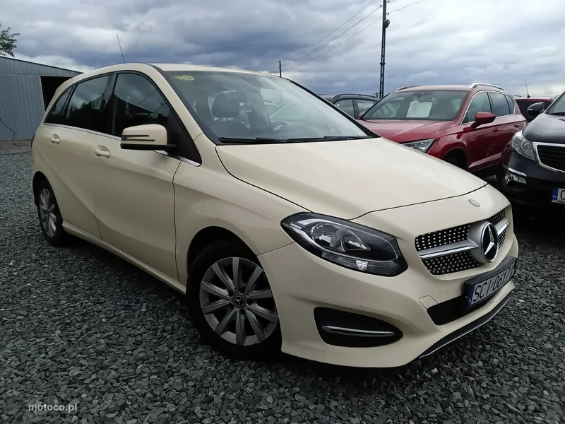 Mercedes-Benz Klasa B W246 B 180 3