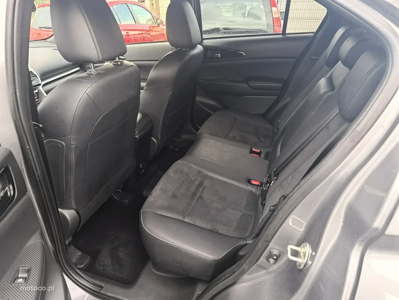 Mitsubishi Eclipse Cross 14