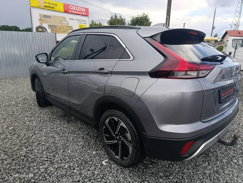 Mitsubishi Eclipse Cross 4