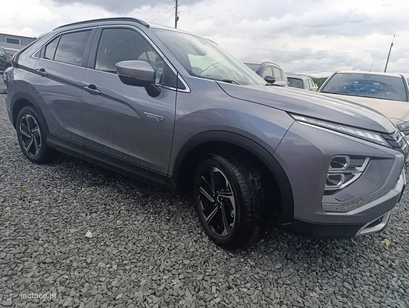 Mitsubishi Eclipse Cross 9