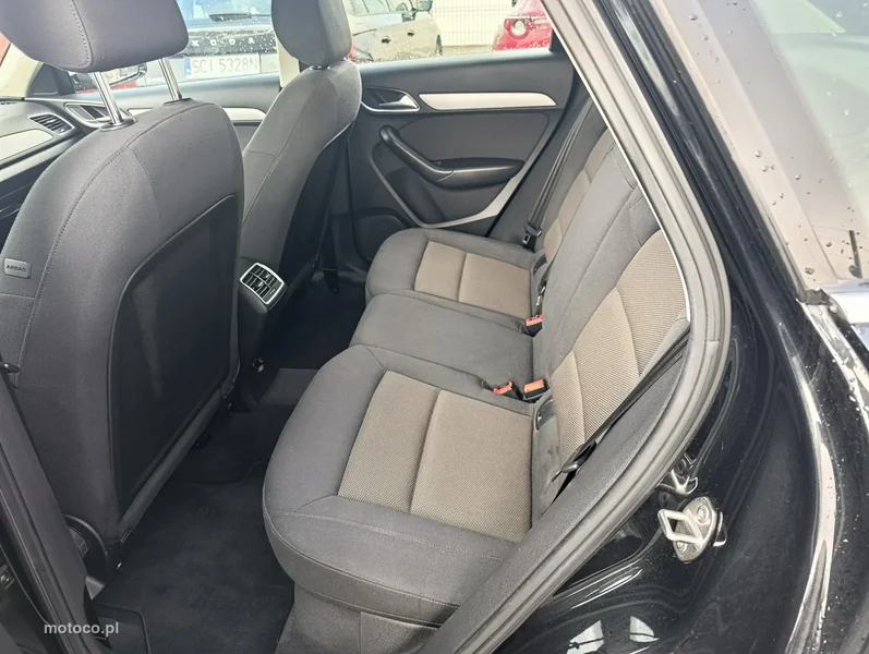 Audi Q3 8U 12