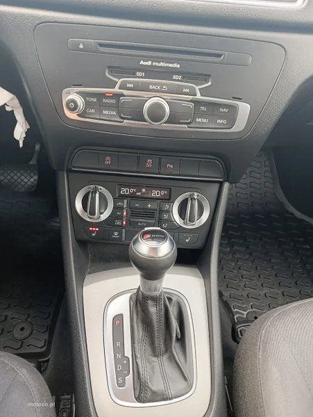 Audi Q3 8U 15