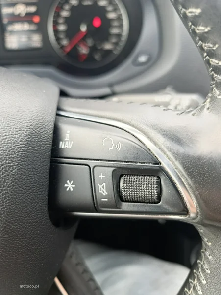 Audi Q3 8U 16