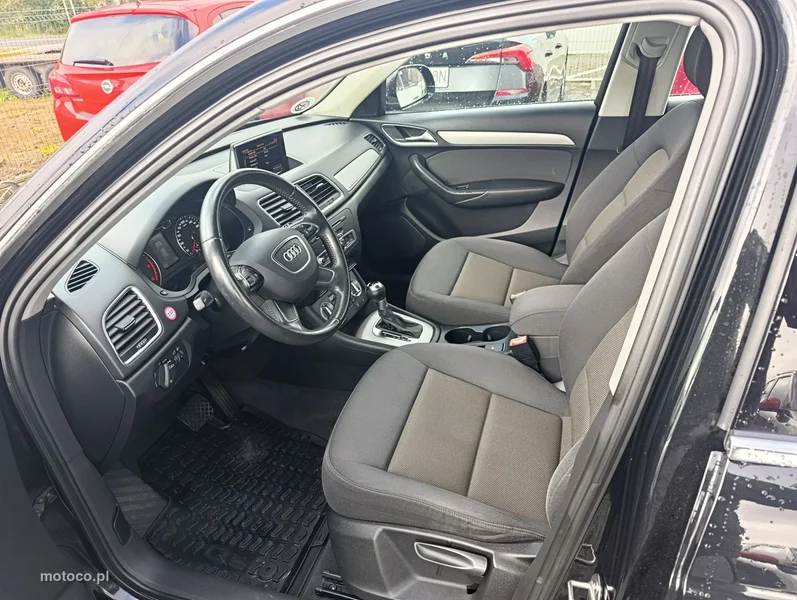 Audi Q3 8U 10