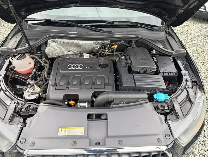 Audi Q3 8U 18