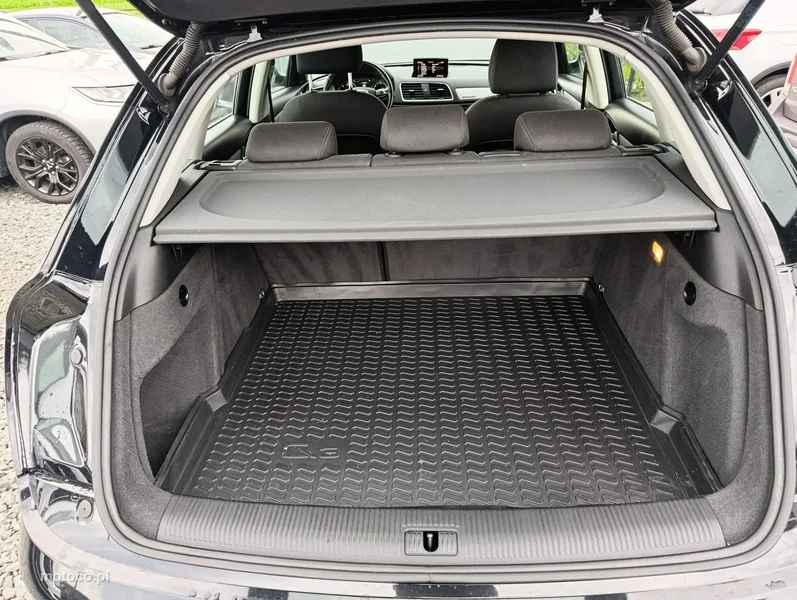 Audi Q3 8U 19