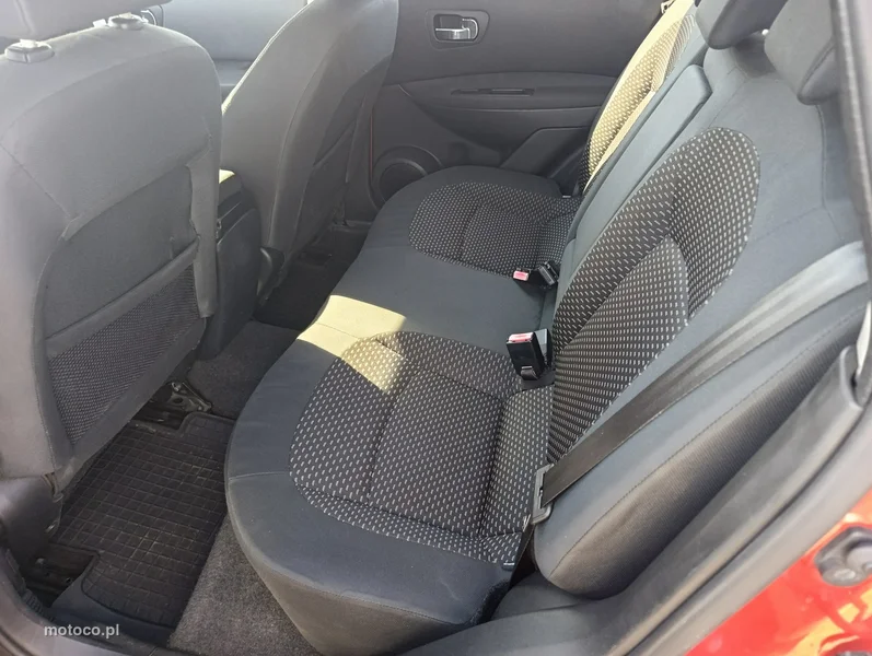 Nissan Qashqai 11