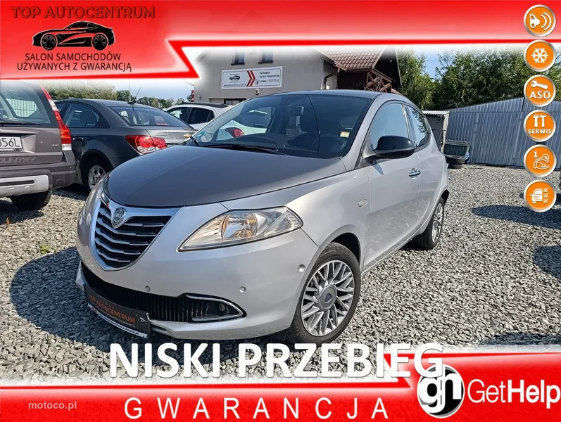 Lancia Ypsilon