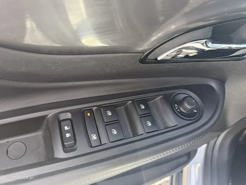 Opel Mokka X 11