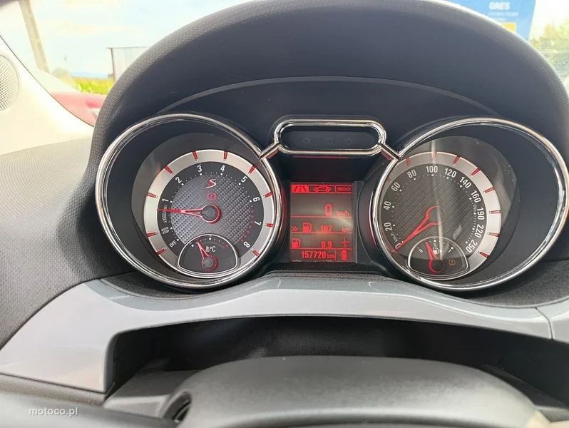Opel Adam 12