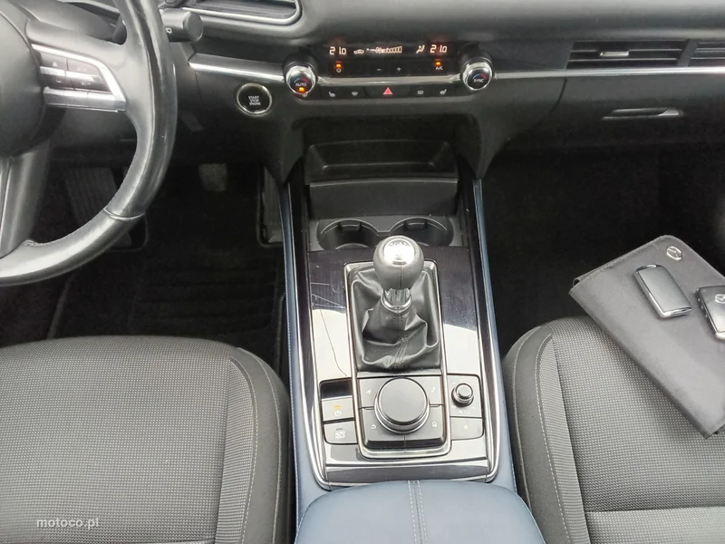Mazda CX-30 16