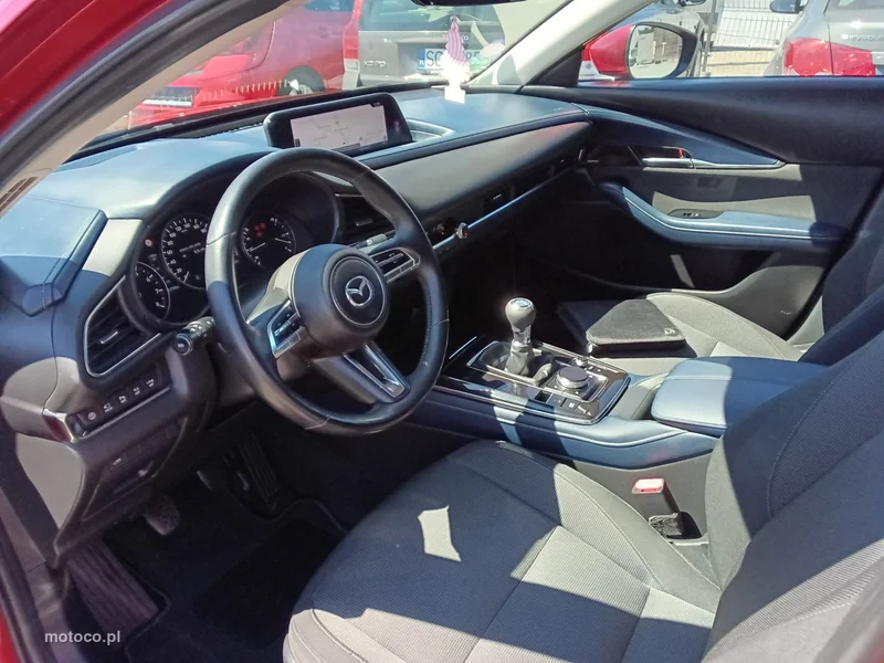 Mazda CX-30 9