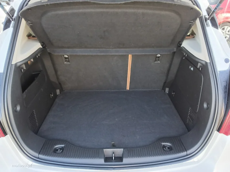 Opel Mokka X 32
