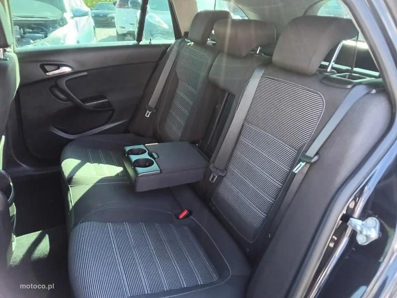 Opel Insignia A 13