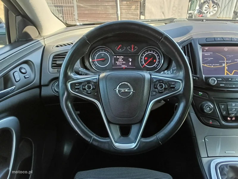 Opel Insignia A 23