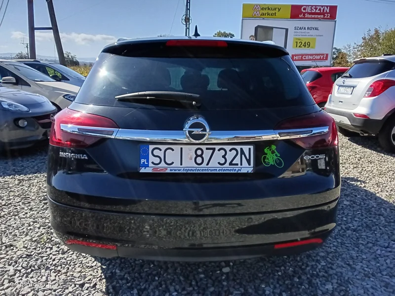Opel Insignia A 6