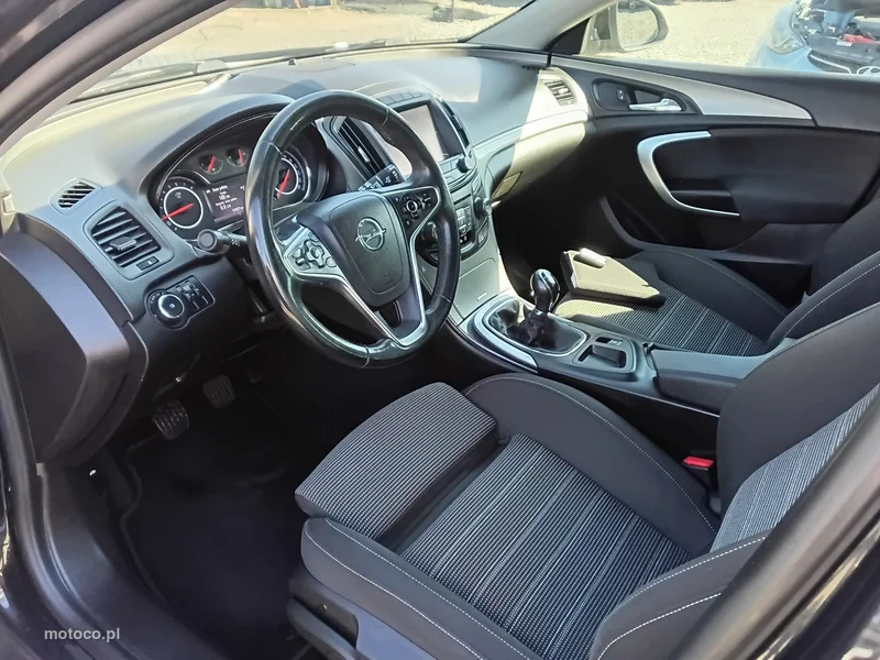 Opel Insignia A 9