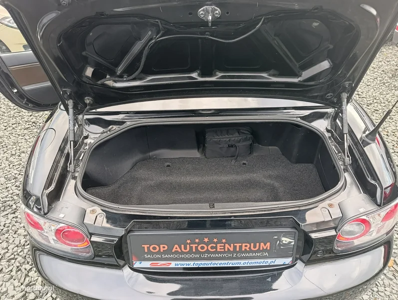 Mazda MX-5 16