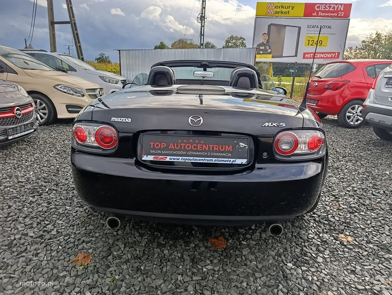 Mazda MX-5 4