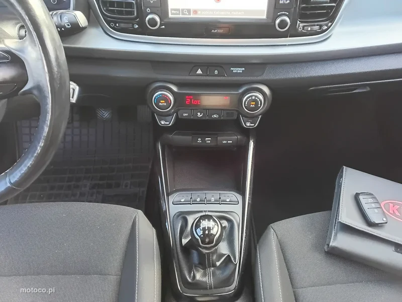 Kia Rio 17