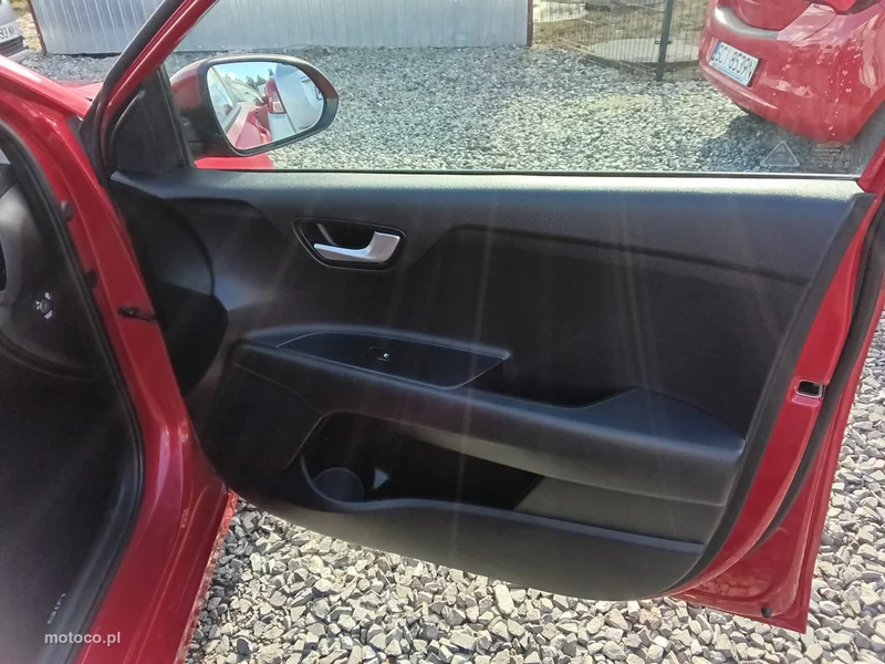 Kia Rio 30