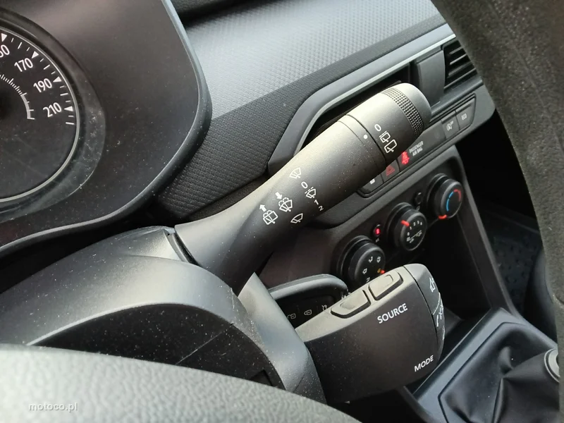 Dacia Sandero 18
