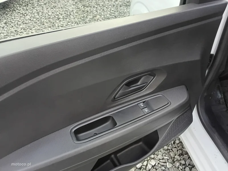 Dacia Sandero 20