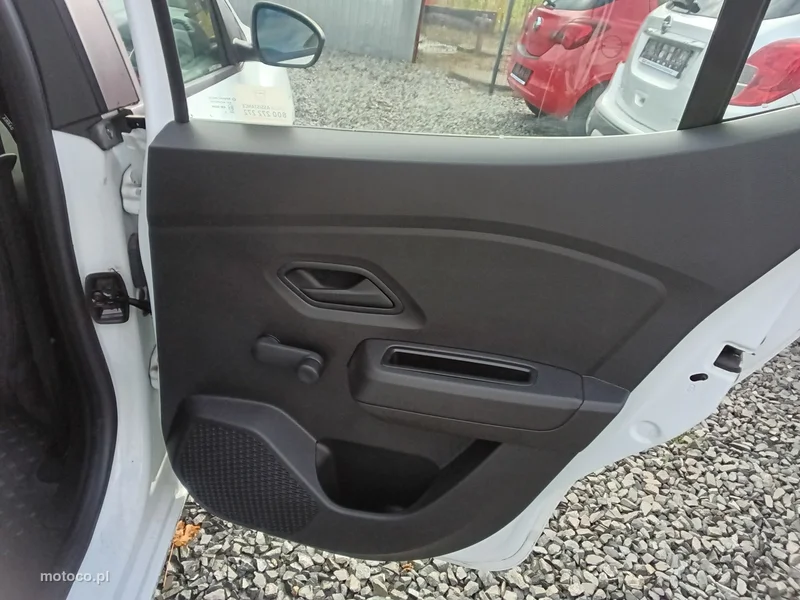 Dacia Sandero 27
