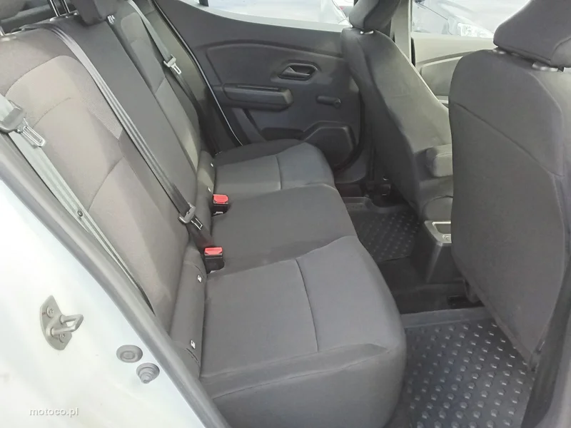 Dacia Sandero 10