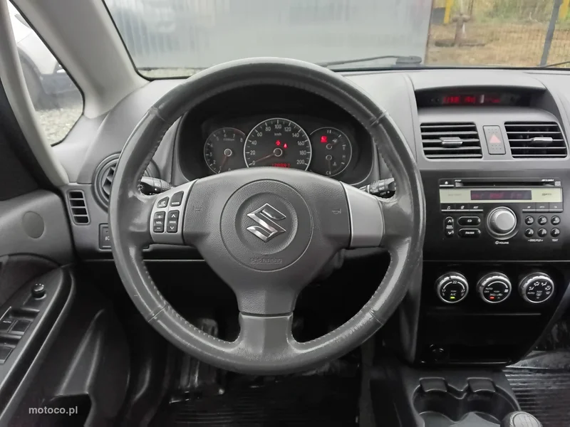 Suzuki SX4 21