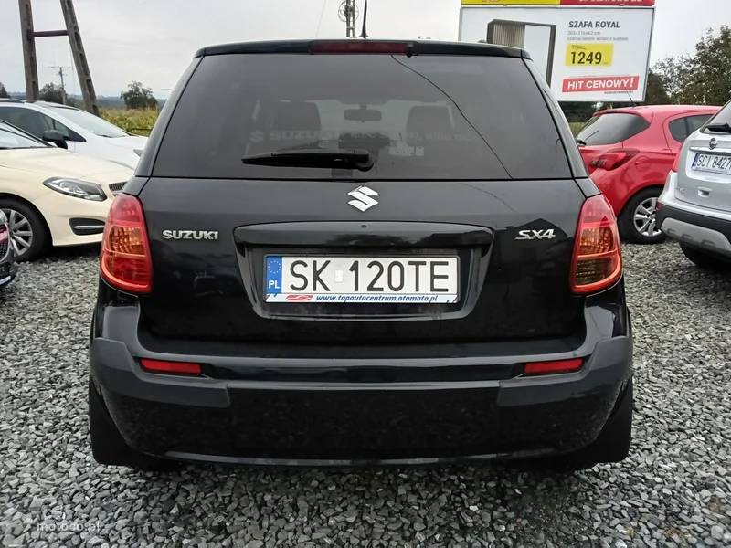 Suzuki SX4 6