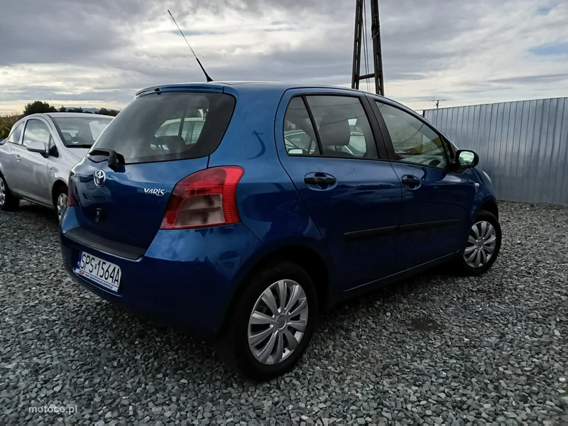 Toyota Yaris XP90 2