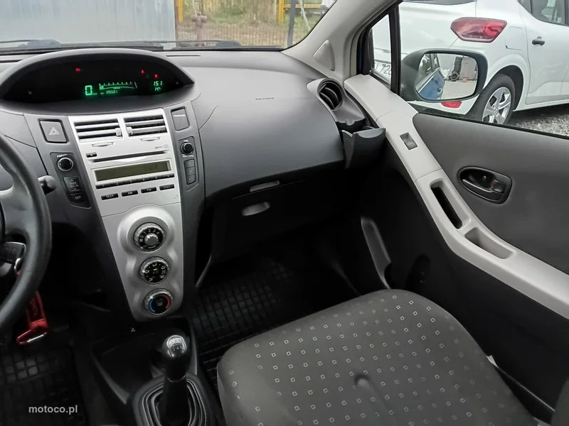 Toyota Yaris XP90 12