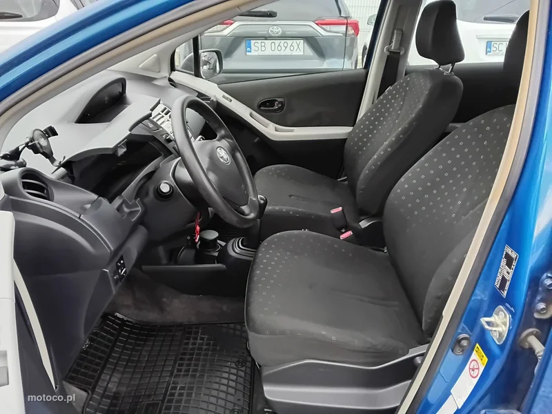 Toyota Yaris XP90 14